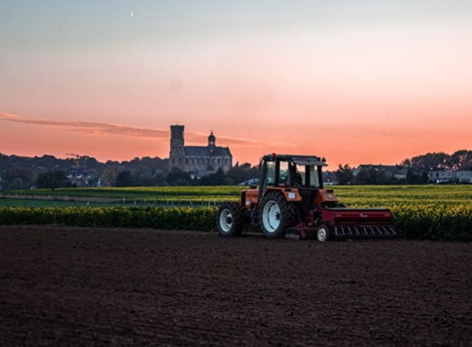 Apps For Tech-Savvy Farmers